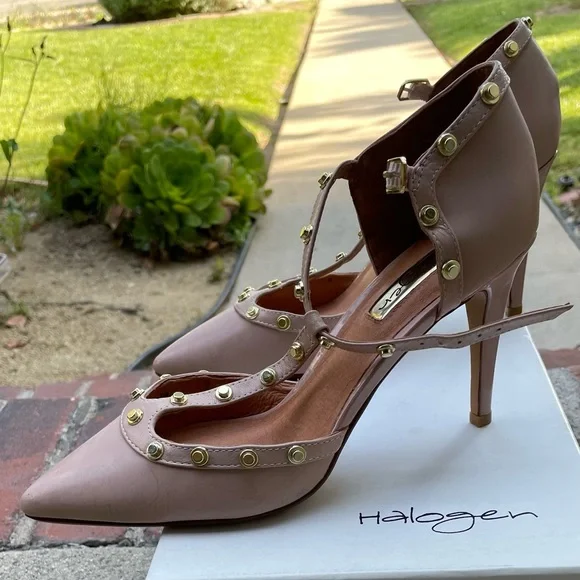 Brand new never worn blush colored Halogen heels - Picture 1 of 4